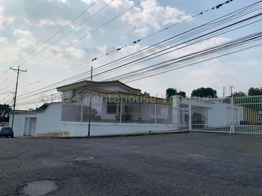 Casa (Multipes Niveles) en Venta en Colinas De Santa Rosa, Lara - 40