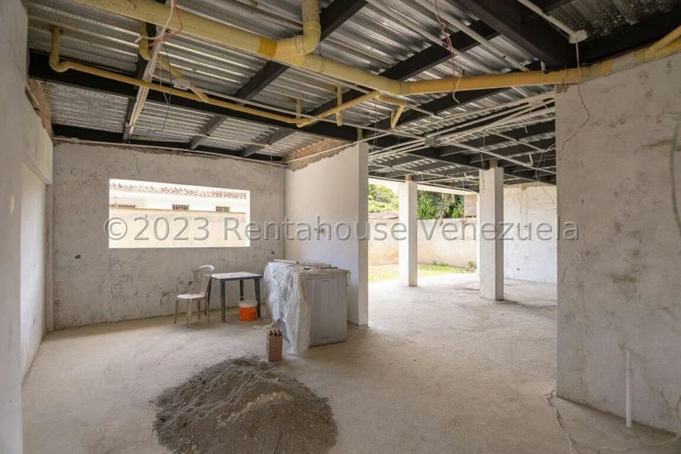 Casa (Duplex) en Venta en Sorocaima, Distrito Metropolitano - 28