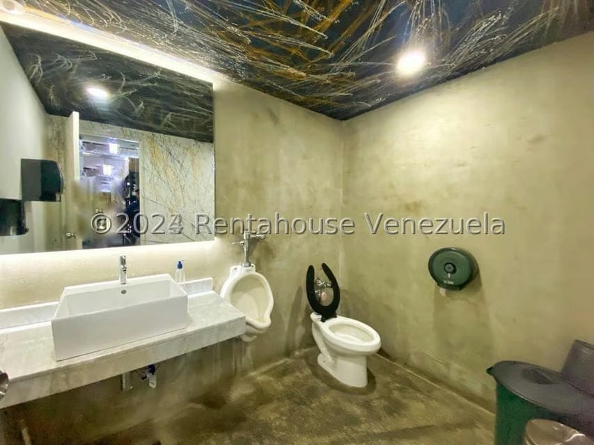 Comercial (Oficina) en Venta en Altamira, Distrito Metropolitano - 19