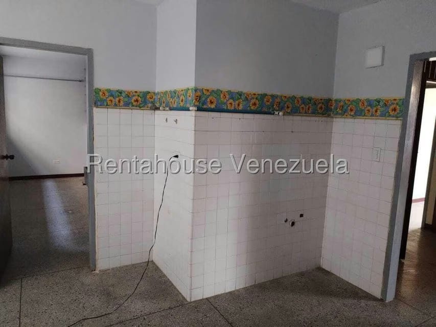 Comercial (Oficina) en Alquiler en Centro, Carabobo - 14