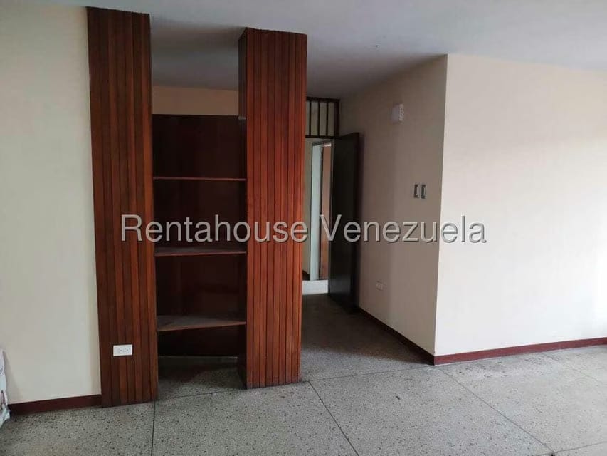 Comercial (Oficina) en Alquiler en Centro, Carabobo - 16
