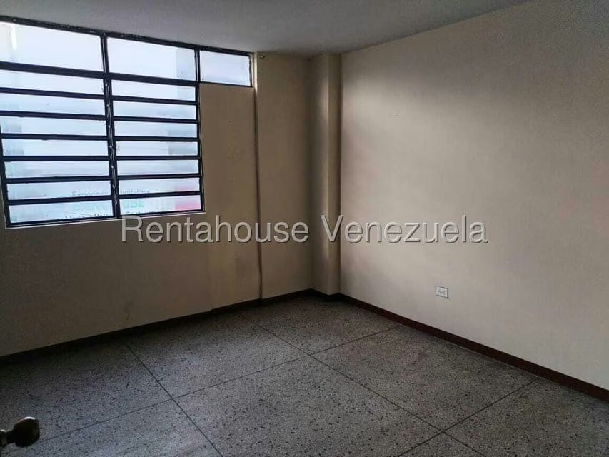 Comercial (Oficina) en Alquiler en Centro, Carabobo - 8