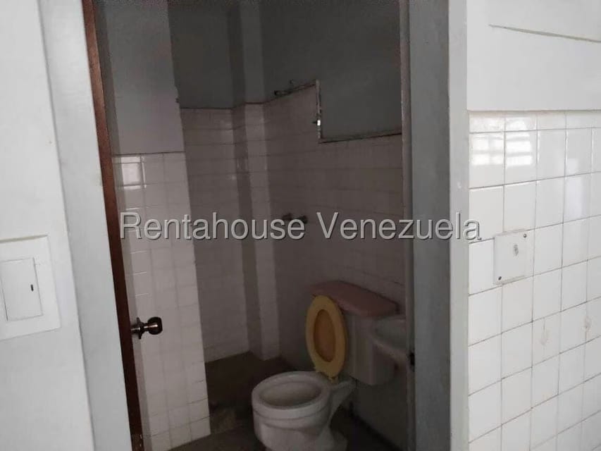 Comercial (Oficina) en Alquiler en Centro, Carabobo - 9