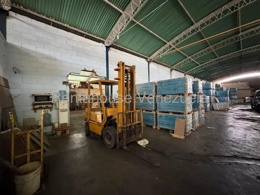 Comercial (Galpon - Deposito) en Venta en Alvarenga, Miranda - 14