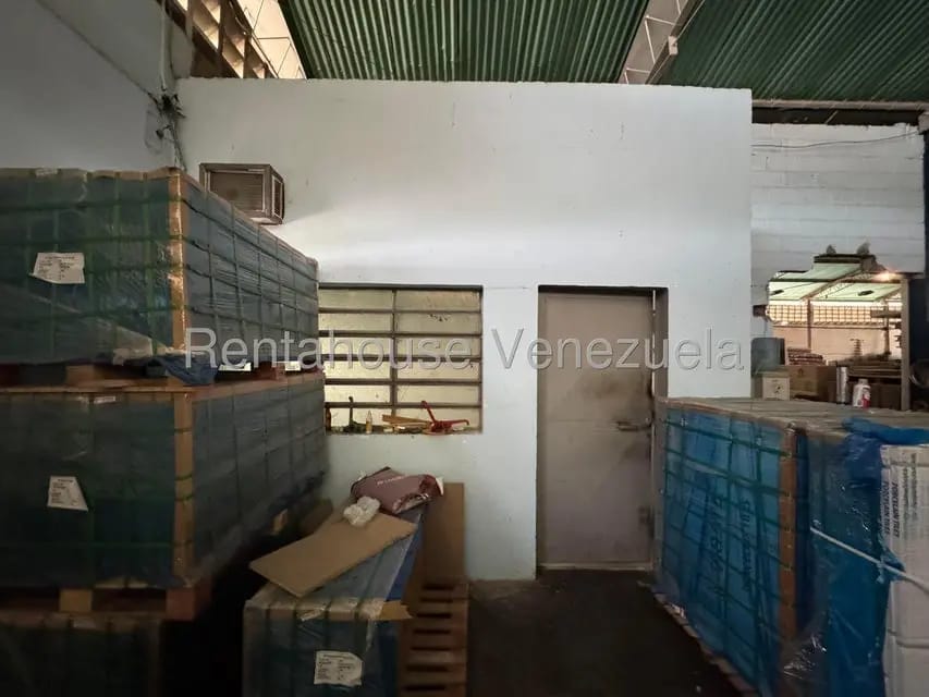 Comercial (Galpon - Deposito) en Venta en Alvarenga, Miranda - 15