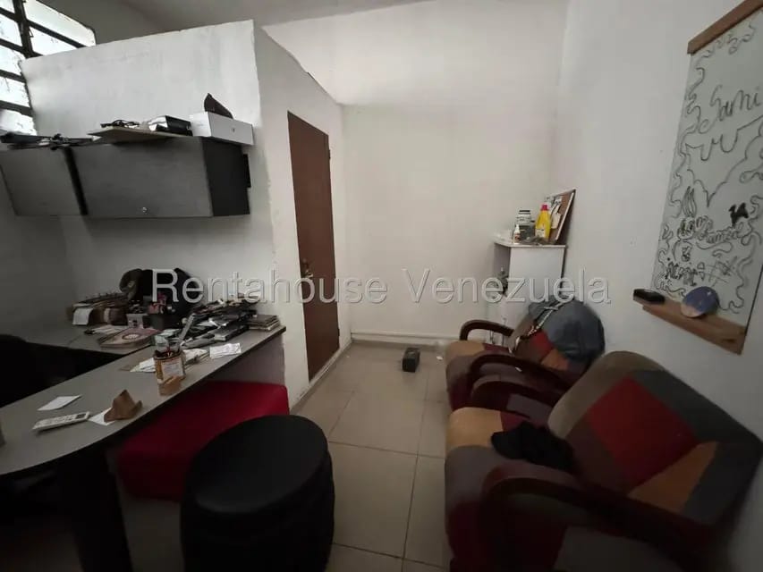 Comercial (Galpon - Deposito) en Venta en Alvarenga, Miranda - 17