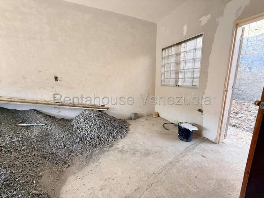 Casa (Duplex) en Venta en Casa Linda, Lara - 3