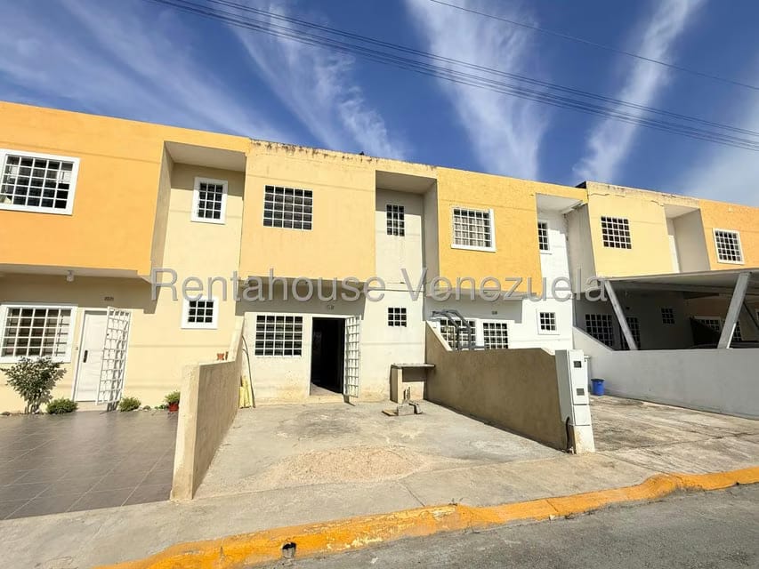 Casa (Duplex) en Venta en Casa Linda, Lara - 23