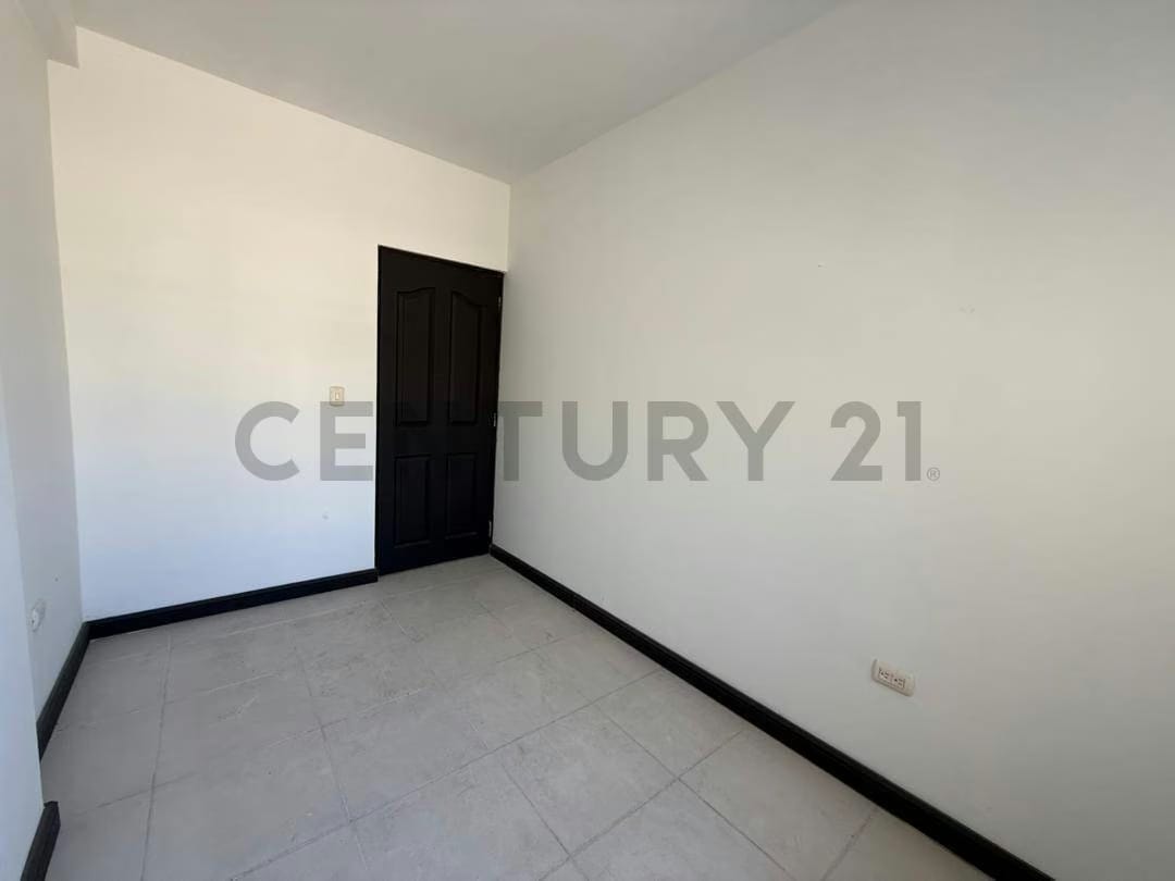 APARTAMENTO DUPLEX EN VENTA LECHERIA - 12
