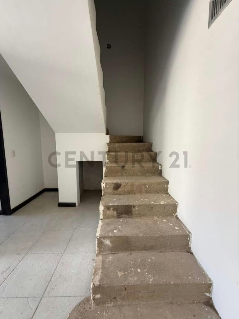 APARTAMENTO DUPLEX EN VENTA LECHERIA - 13
