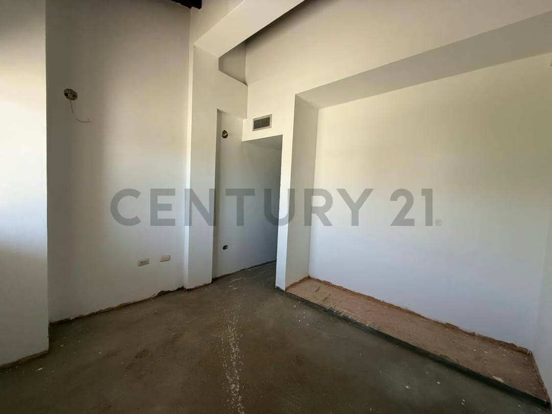 APARTAMENTO DUPLEX EN VENTA LECHERIA - 7