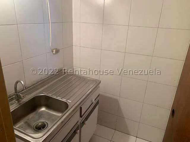 Comercial (Local Comercial) en Venta en Parroquia La Candelaria, Distrito Metropolitano - 14