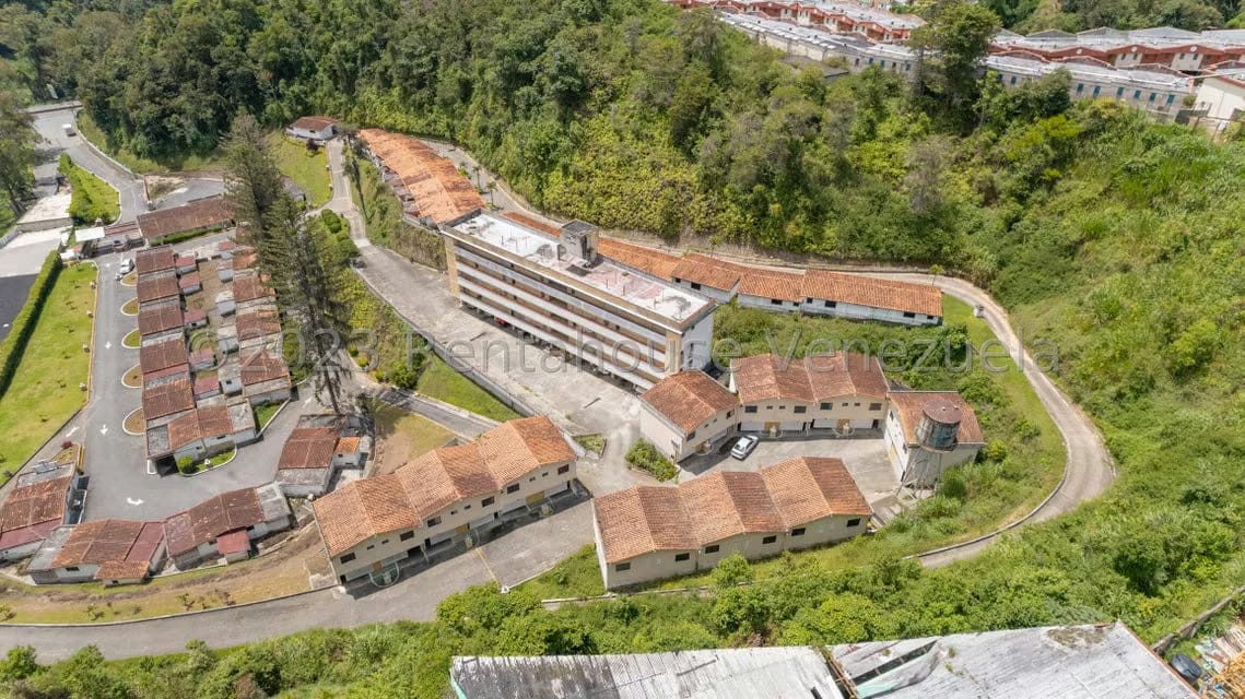 Comercial (Edificio) en Venta en San Antonio, Miranda - 15