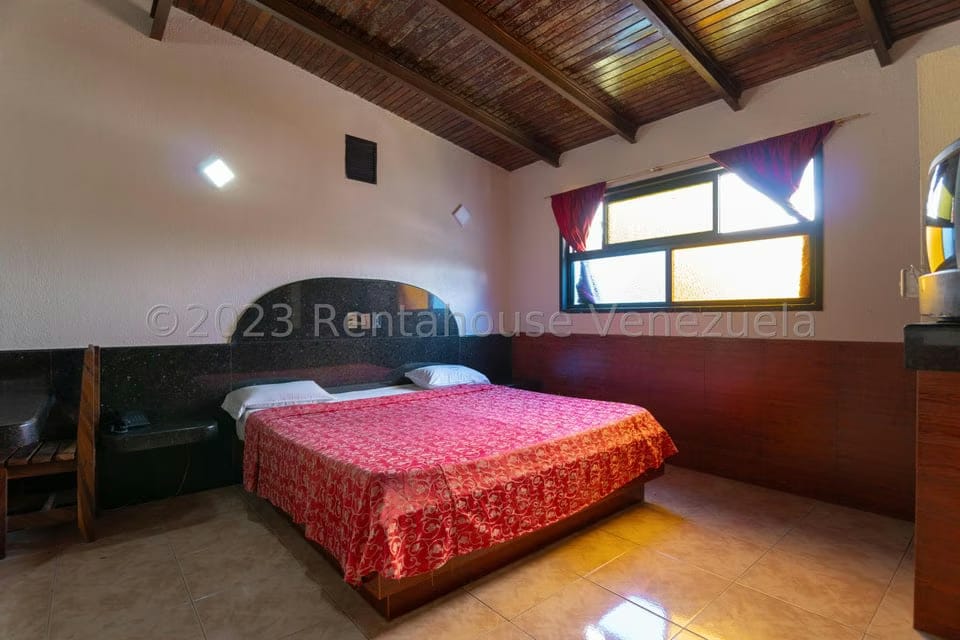 Comercial (Edificio) en Venta en San Antonio, Miranda - 27