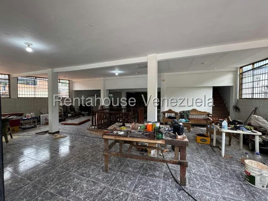 Casa (Multipes Niveles) en Venta en Coche, Distrito Metropolitano - 17