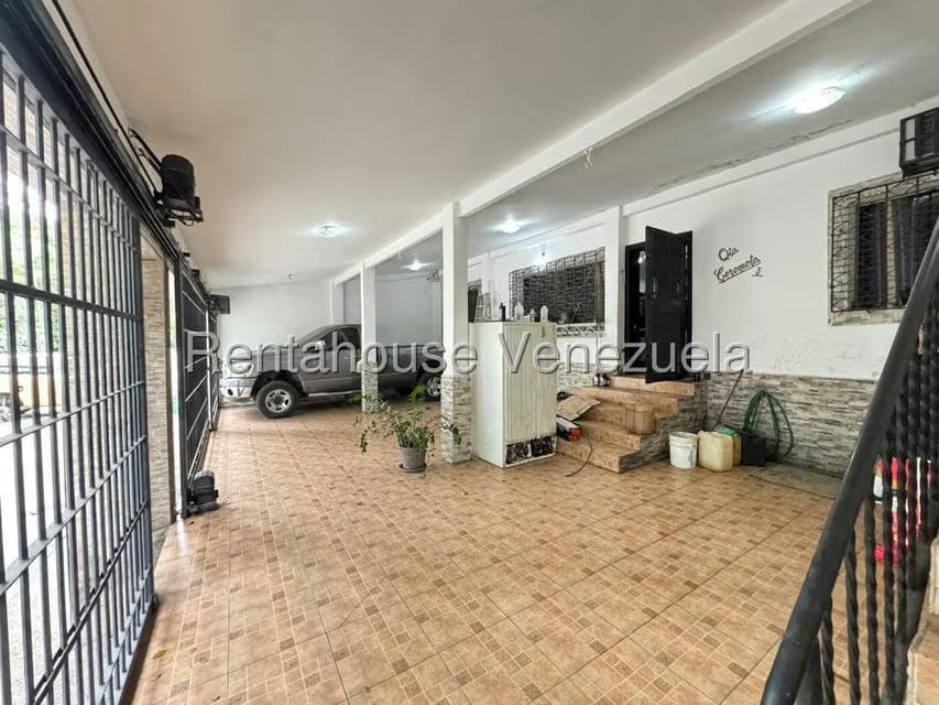 Casa (Multipes Niveles) en Venta en Coche, Distrito Metropolitano - 31
