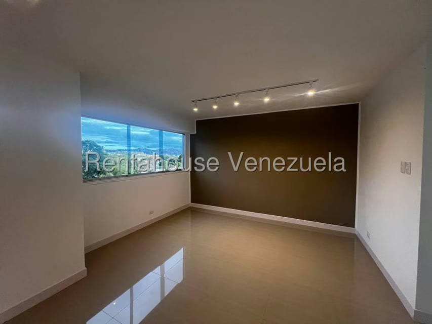 Apartamento (1 Nivel) en Alquiler en Altamira Sur, Distrito Metropolitano - 7
