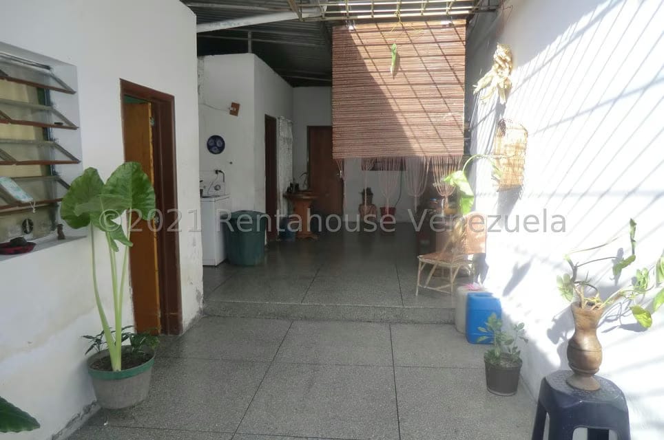 Casa (1 Nivel) en Venta en Guatire, Miranda - 9