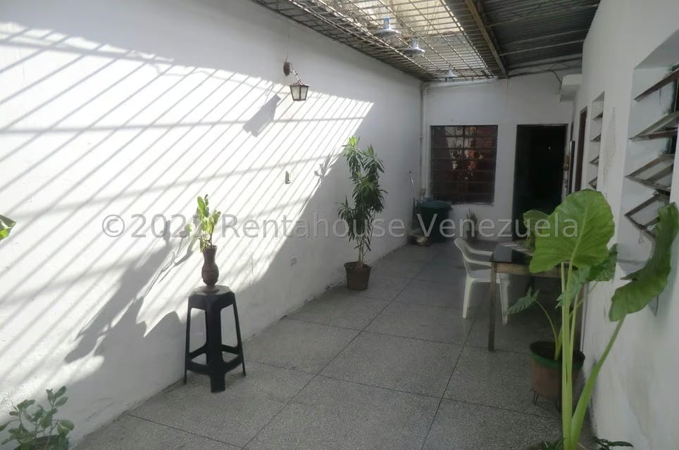 Casa (1 Nivel) en Venta en Guatire, Miranda - 10