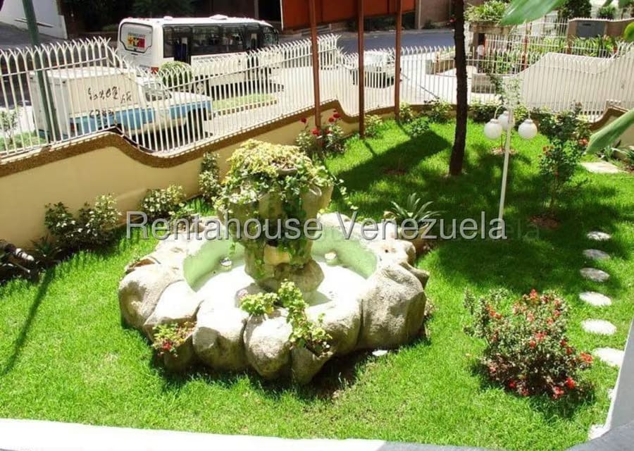 Apartamento (1 Nivel) en Venta en Lomas del Avila, Distrito Metropolitano - 4