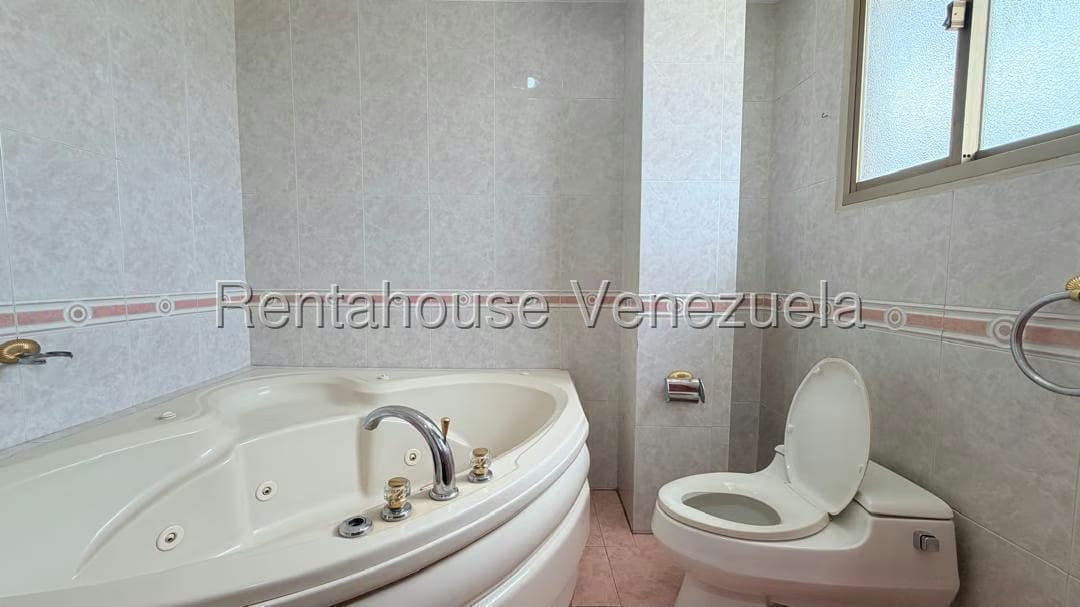 Apartamento (1 Nivel) en Venta en Lomas del Avila, Distrito Metropolitano - 43