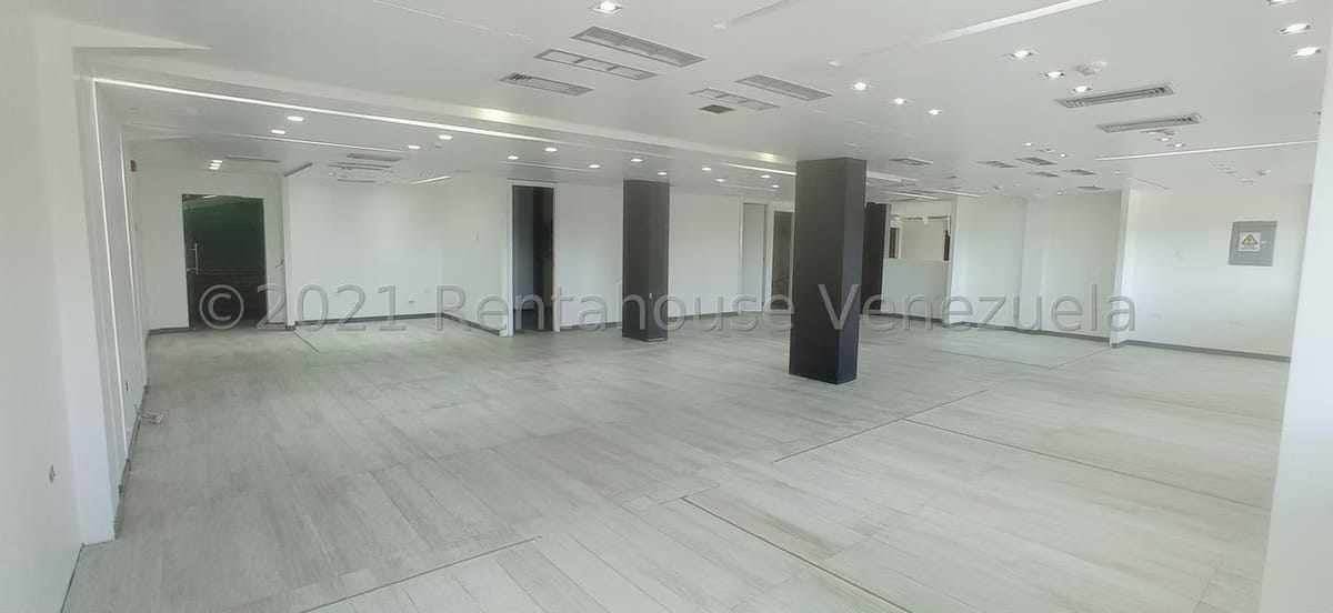 Comercial (Galpon - Deposito) en Alquiler en La Tropicana, Zulia - 14
