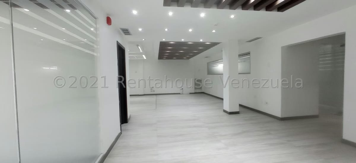 Comercial (Galpon - Deposito) en Alquiler en La Tropicana, Zulia - 10