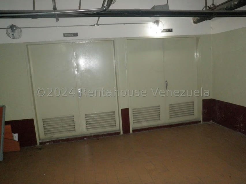 Comercial (Galpon - Deposito) en Alquiler en Sabana Grande, Distrito Metropolitano - 5