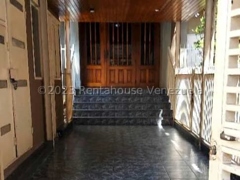 Apartamento (1 Nivel) en Venta en El Paraiso, Distrito Metropolitano - 2