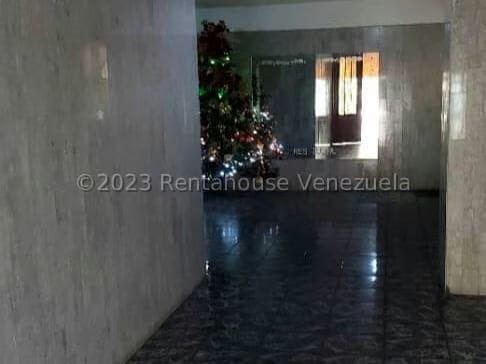 Apartamento (1 Nivel) en Venta en El Paraiso, Distrito Metropolitano - 3