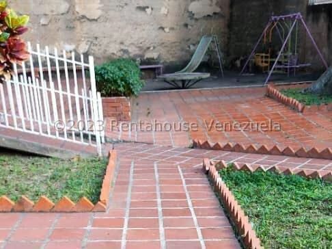 Apartamento (1 Nivel) en Venta en El Paraiso, Distrito Metropolitano - 24