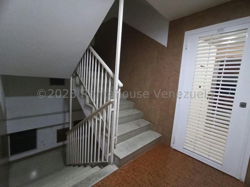 Apartamento (1 Nivel) en Venta en El Paraiso, Distrito Metropolitano - 4