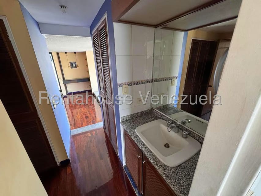 Apartamento (1 Nivel) en Venta en Los Naranjos del Cafetal, Distrito Metropolitano - 13