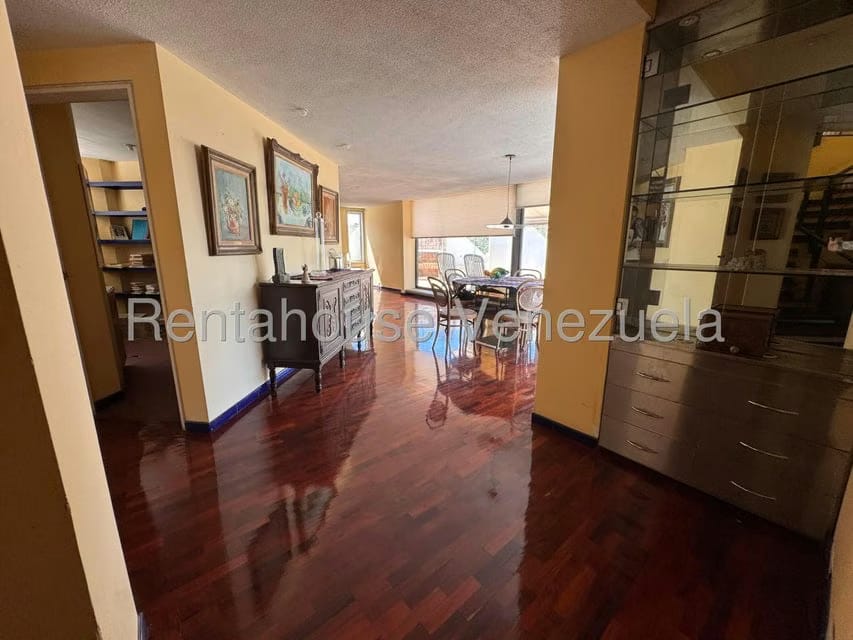 Apartamento (1 Nivel) en Venta en Los Naranjos del Cafetal, Distrito Metropolitano - 3