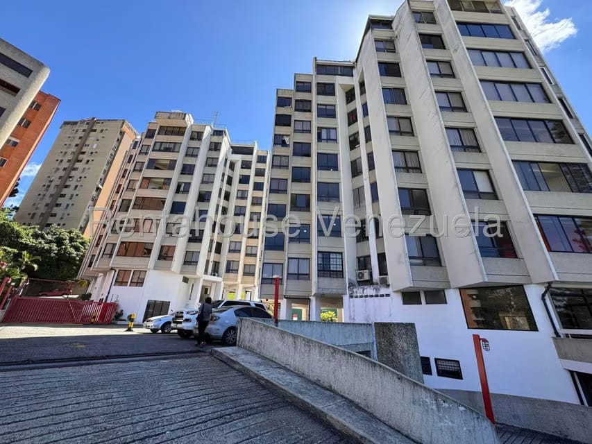 Apartamento (1 Nivel) en Venta en Los Naranjos del Cafetal, Distrito Metropolitano - 27