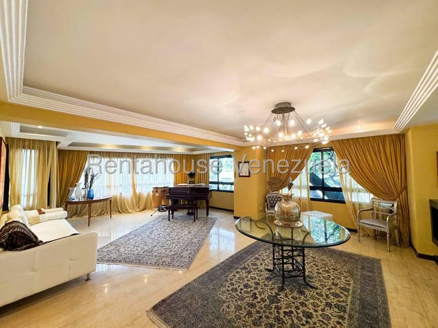 Apartamento (1 Nivel) en Venta en Los Palos Grandes, Distrito Metropolitano