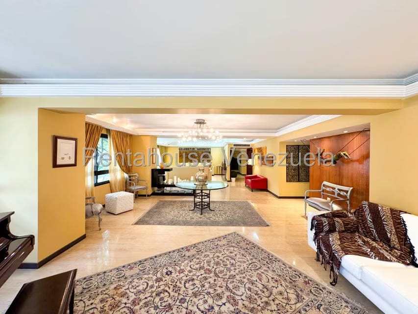 Apartamento (1 Nivel) en Venta en Los Palos Grandes, Distrito Metropolitano - 15