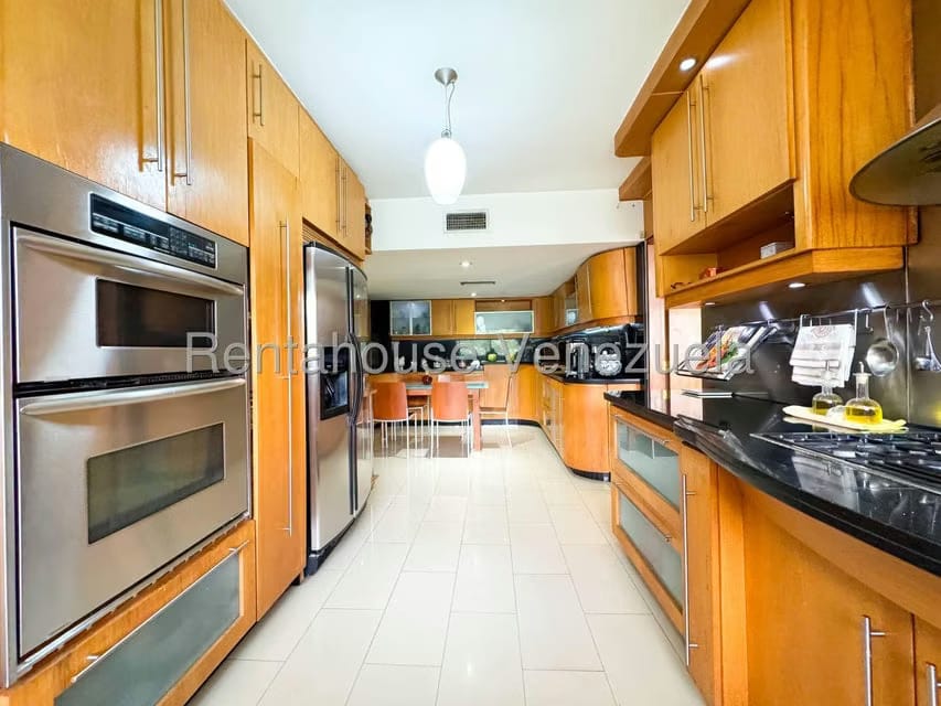 Apartamento (1 Nivel) en Venta en Los Palos Grandes, Distrito Metropolitano - 25