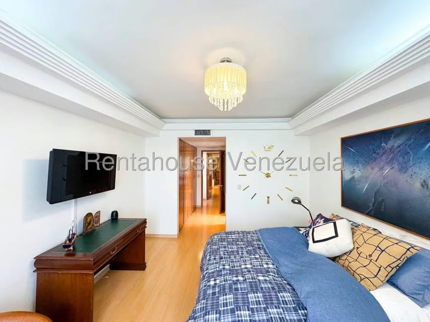 Apartamento (1 Nivel) en Venta en Los Palos Grandes, Distrito Metropolitano - 57