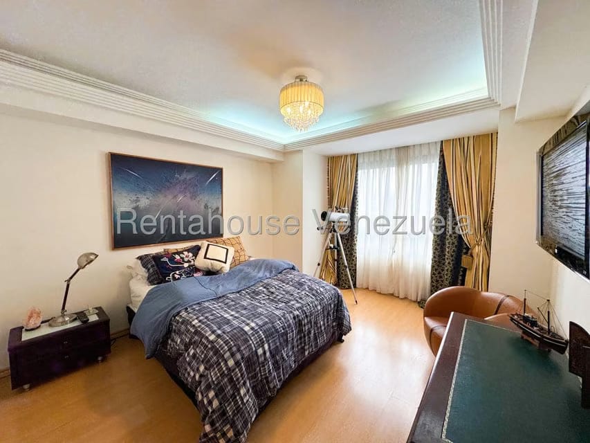 Apartamento (1 Nivel) en Venta en Los Palos Grandes, Distrito Metropolitano - 59