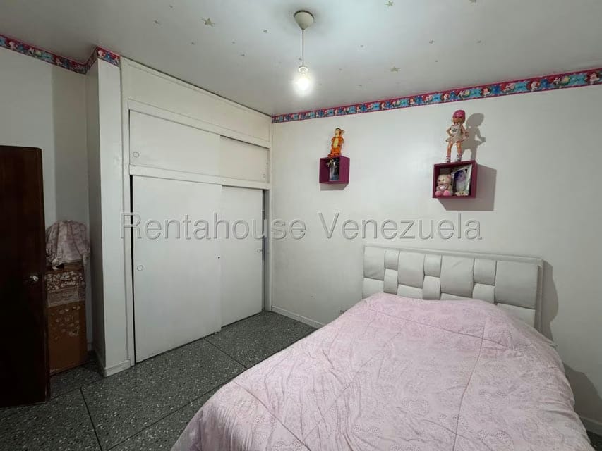 Apartamento (1 Nivel) en Venta en Centro, Portuguesa - 15
