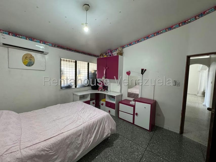 Apartamento (1 Nivel) en Venta en Centro, Portuguesa - 16