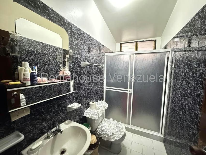 Apartamento (1 Nivel) en Venta en Centro, Portuguesa - 17
