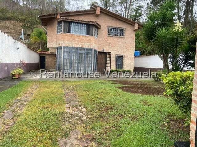 Casa (Multipes Niveles) en Venta en Club de Campo, Miranda - 2