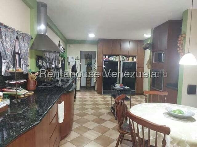 Casa (Multipes Niveles) en Venta en Club de Campo, Miranda - 16