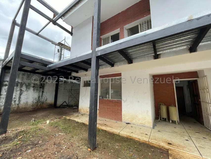 Casa (Duplex) en Venta en Araure, Portuguesa - 4