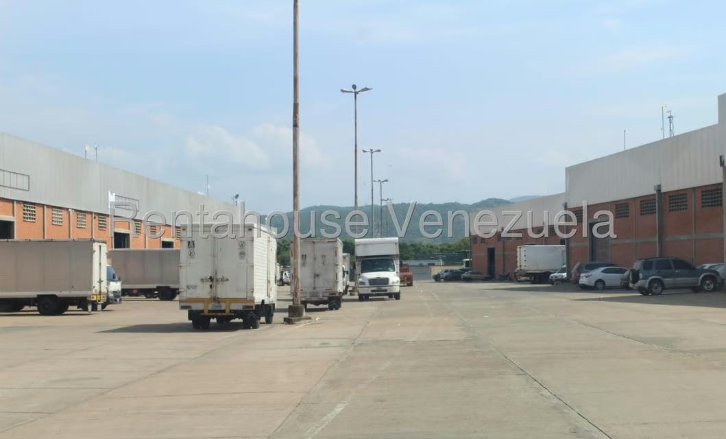 Comercial (Local Comercial) en Venta en Zona Industrial, Anzoategui - 3