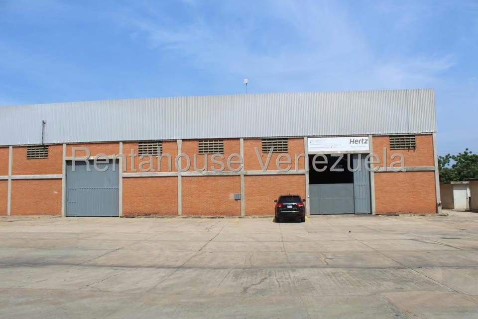 Comercial (Local Comercial) en Venta en Zona Industrial, Anzoategui - 4