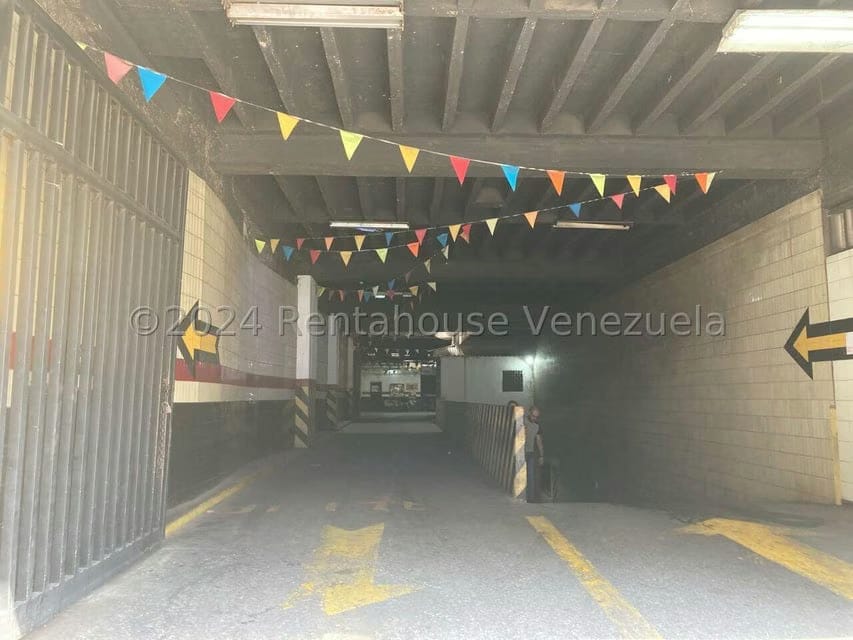 Comercial (Local Comercial) en Alquiler en Parroquia La Candelaria, Distrito Metropolitano - 20