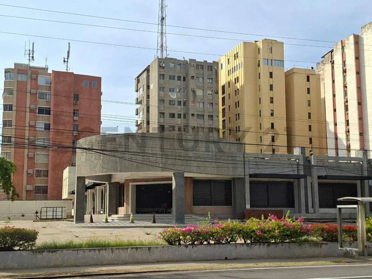 El mejor local en la mejor esquina de la zona gastronómica de Maracaibo - 4